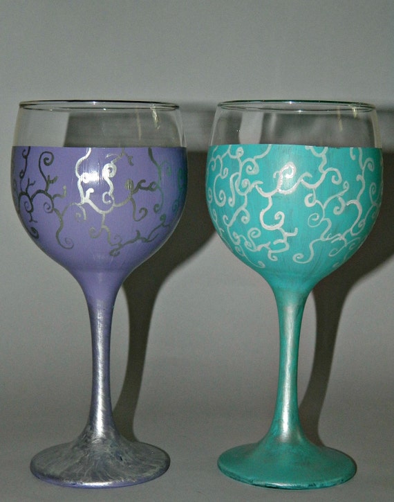 Items similar to Special Vine Wine Glass on Etsy