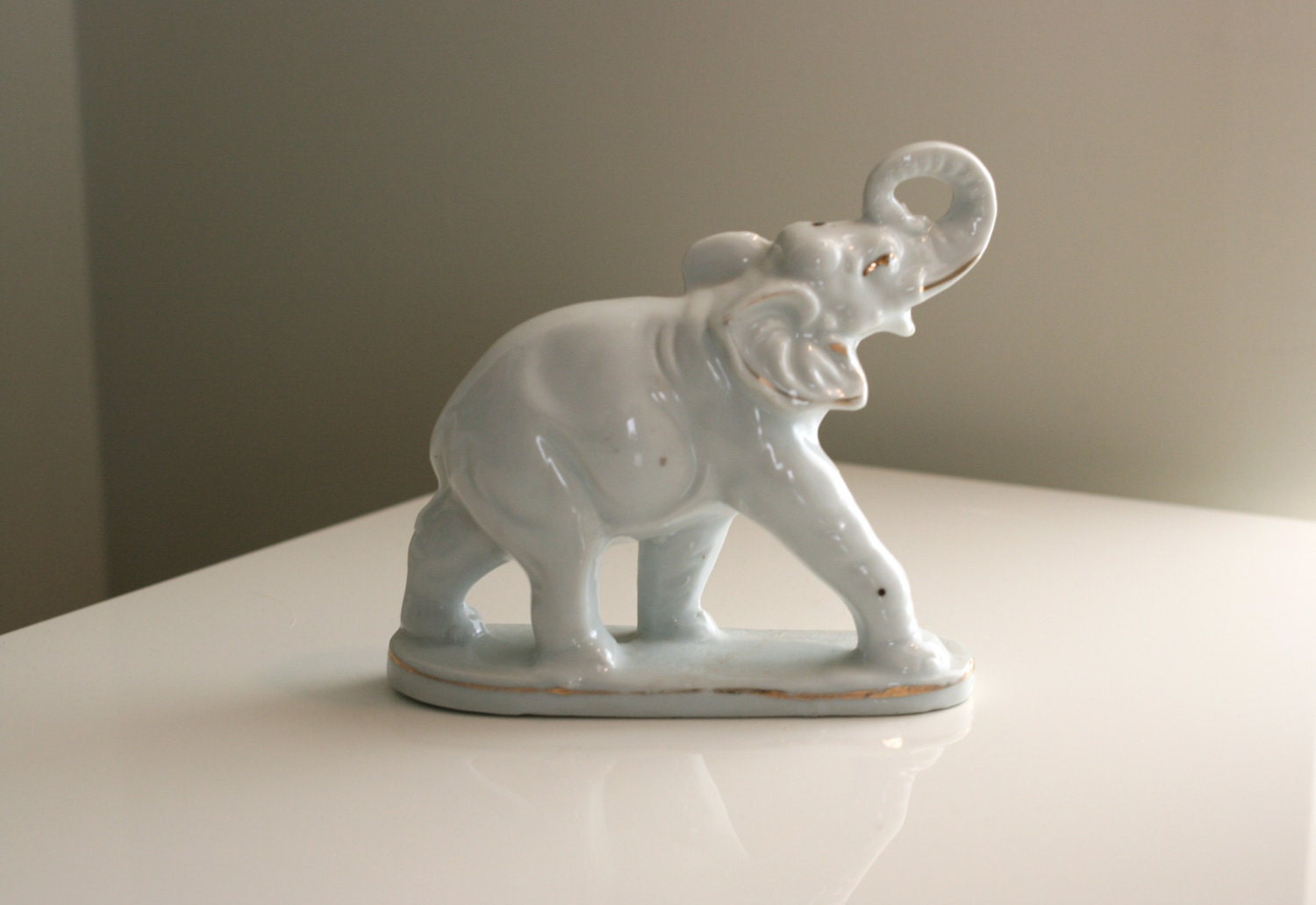 ceramic white elephant statue