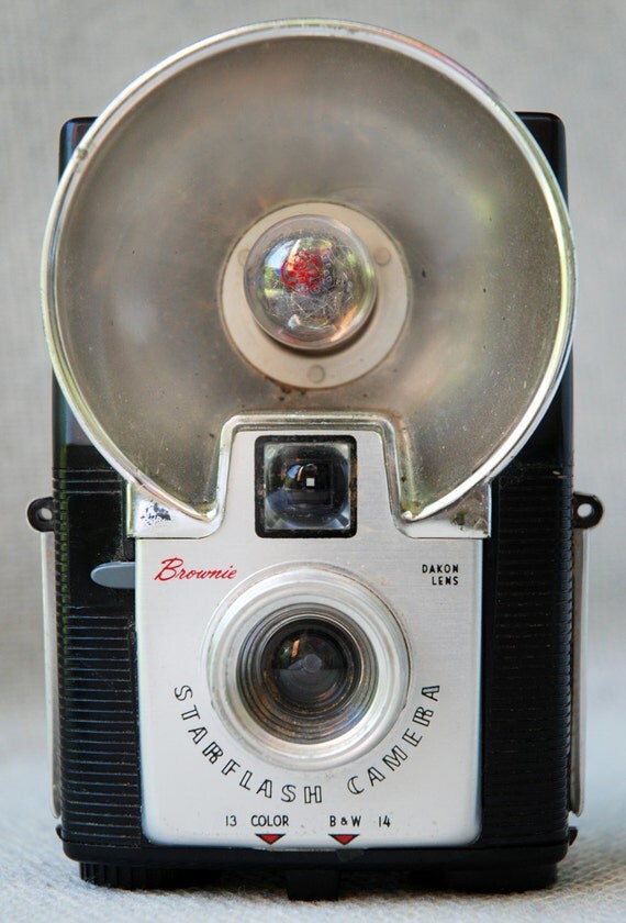 Vintage Kodak Brownie Starflash camera