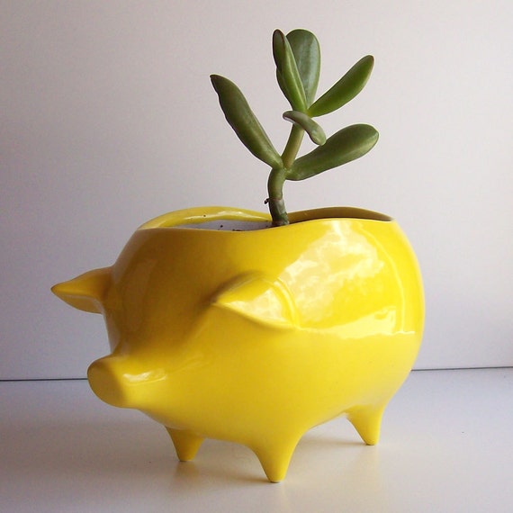 Ceramic Pig Planter Vintage Design in Lemon Yellow