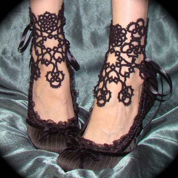 In Bloom Ankle Corsets - Tatted Lace Accessories