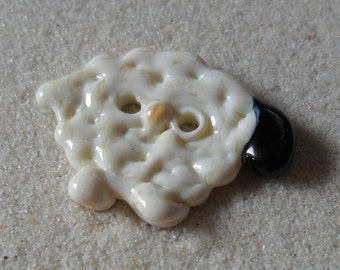 Lampwork Button Sheep, 2 Hole Button, Handmade SRA LETEAM Glassymom