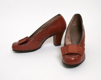 Vintage 1940s Heels - Chocolate Brown Oxford Style - Odette Styles