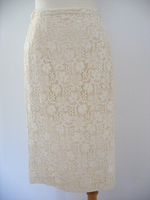 60s lace skirt early era pencil skirt in cream crochet lace