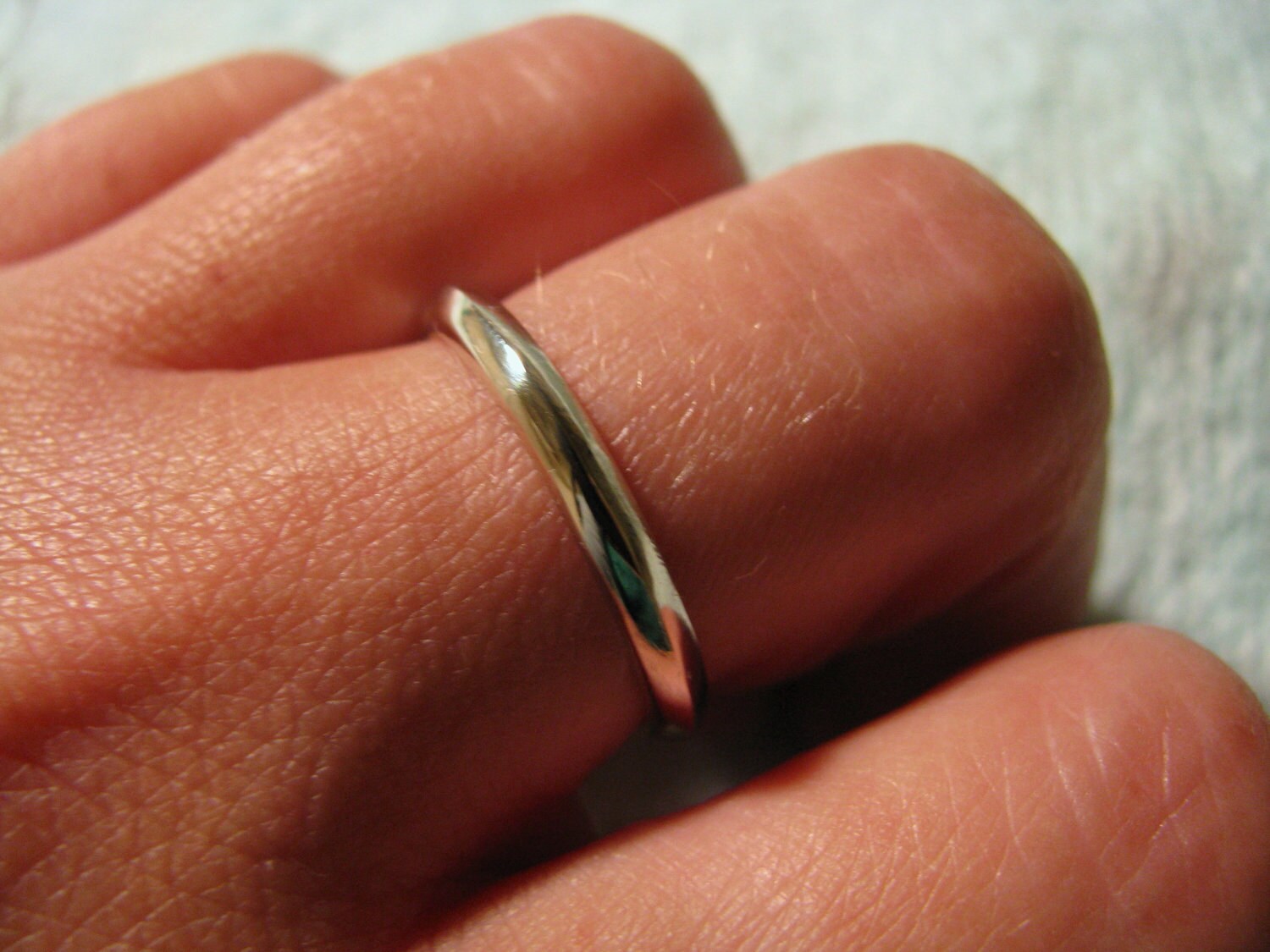 knife edge wedding ring