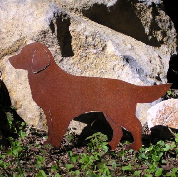 Rusty Finish Golden Retriever Dog Metal Garden Art Yard Stake