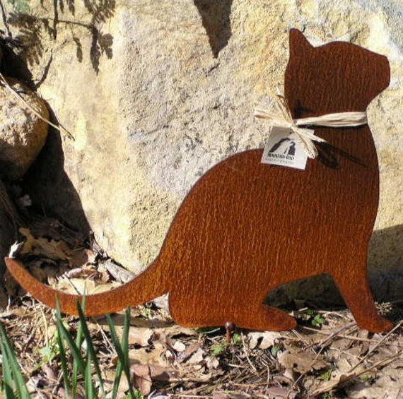 Rusty Finish Kitty Cat Metal Garden Art Yard Stake