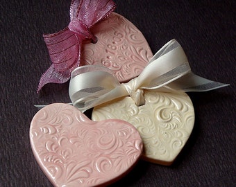 Ceramic Scrollwork Hearts Wedding Favors