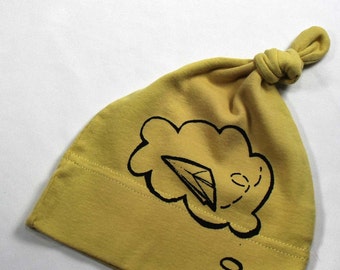 Knotted baby hat, paper airplane, organic cotton, baby thoughts, funny baby hat, baby shower gift, witty baby, baby cap