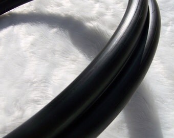 Naked Untaped Travel Hula Hoop - Made YoUR Way. Any Size. Any PE Tubing and Weight! Perfect Budget Beginner's Hoop. Choose your Grip!