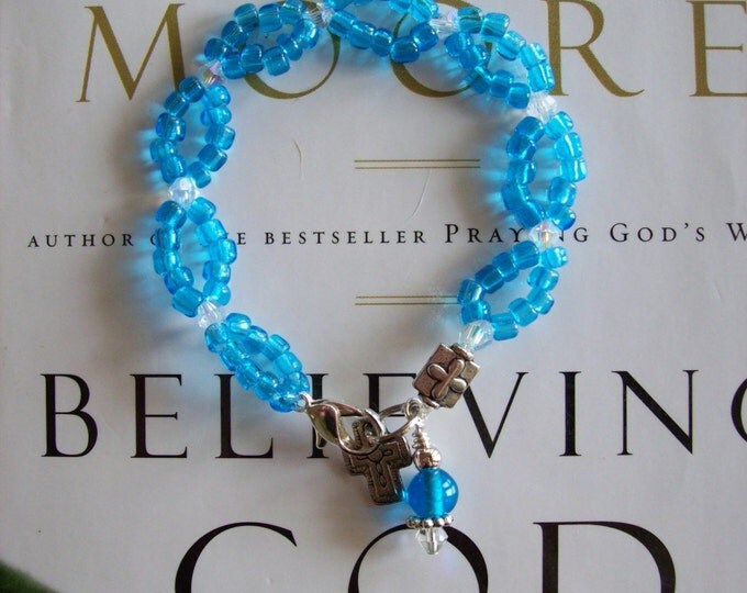 Beth Moore Believing God Bible Study Bracelet, Inspired by Beth Moore Blue Beaded Crystal Bracelet Believing God Bracelet