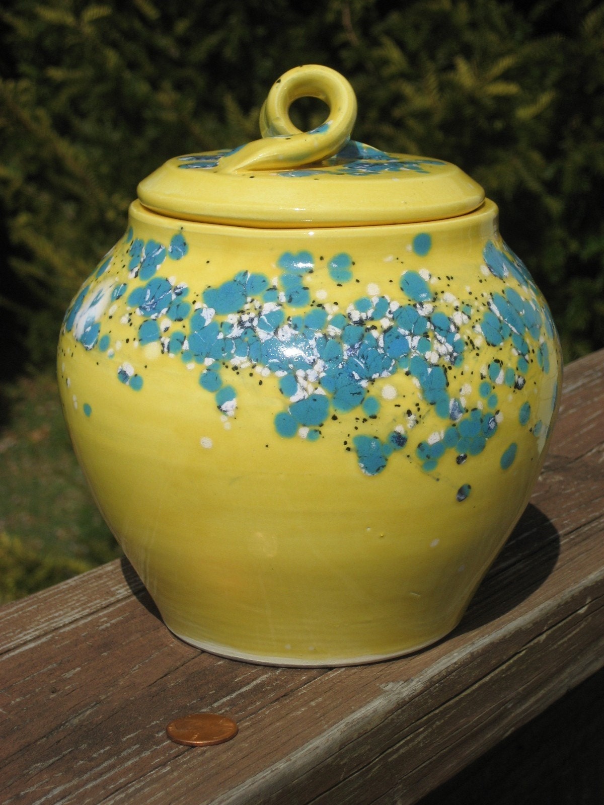 covered jar yellow w/ turquoise crystals