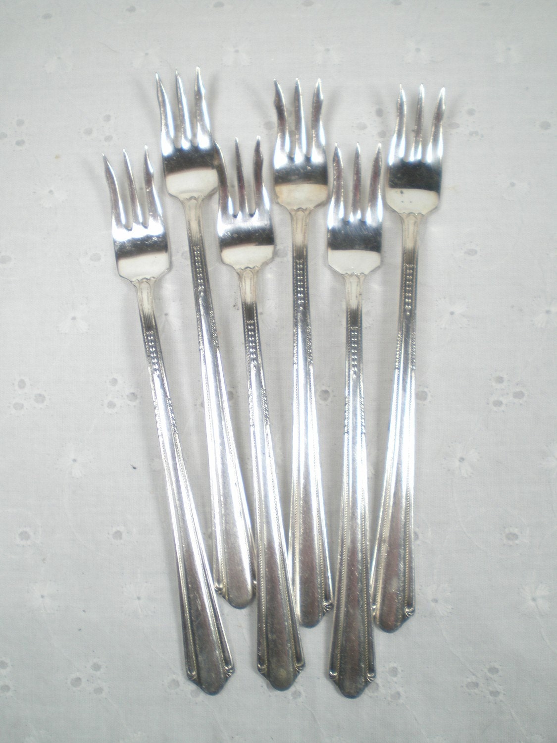 Set of 6 Vintage Cocktail Forks Art Deco seafood forks Olive