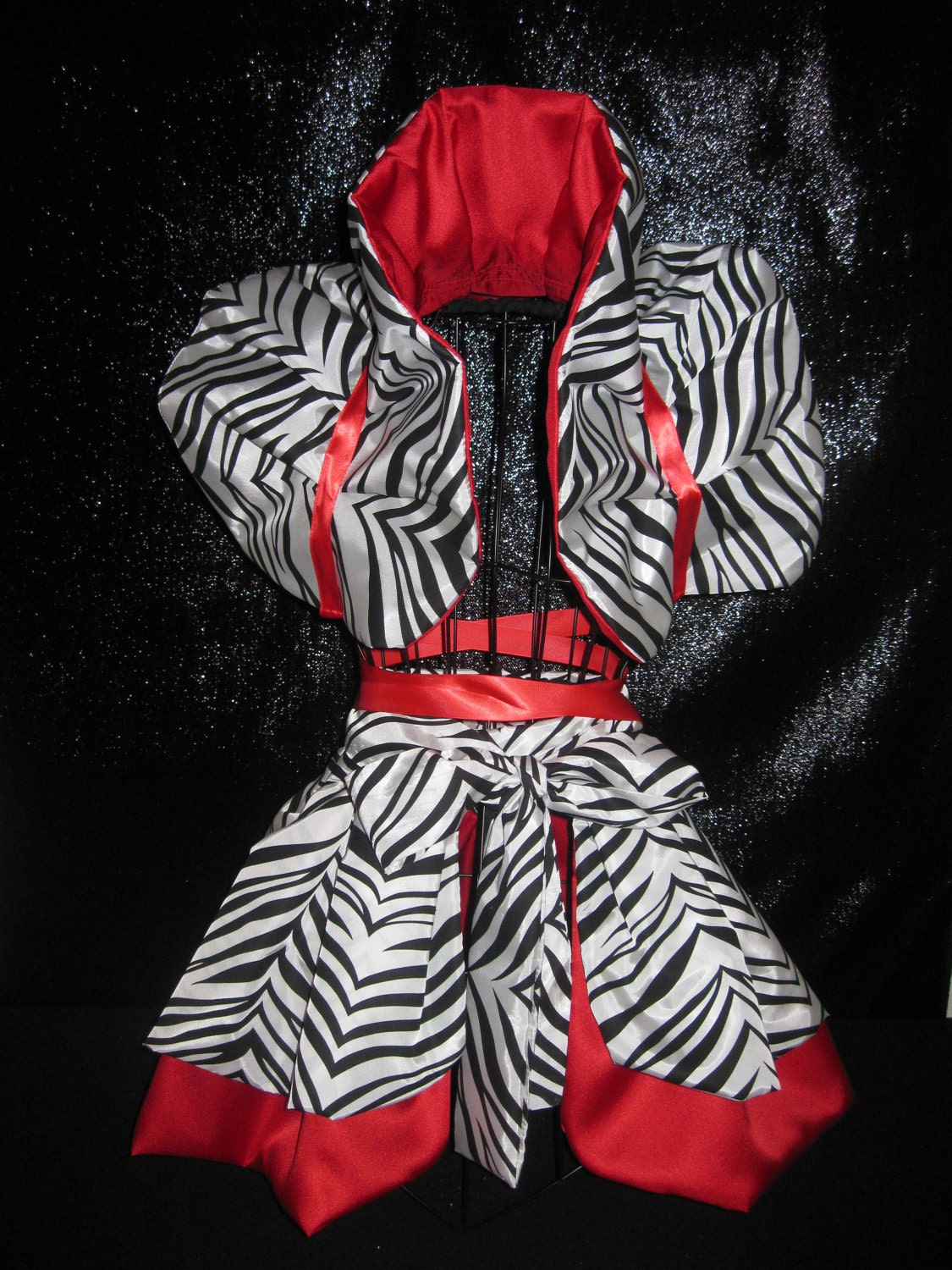 Cosplay Bolero Shrug Wrap w/ matching ruffle apron,bustle, peplum burlesque skirt. ...STEAMPUNK QUEEN...