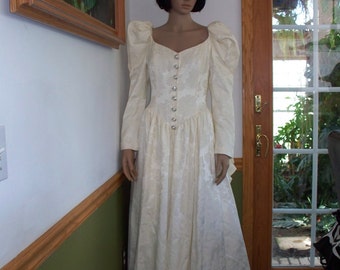 Items similar to Jessica McClintock Halter Cream Beaded Wedding Dress