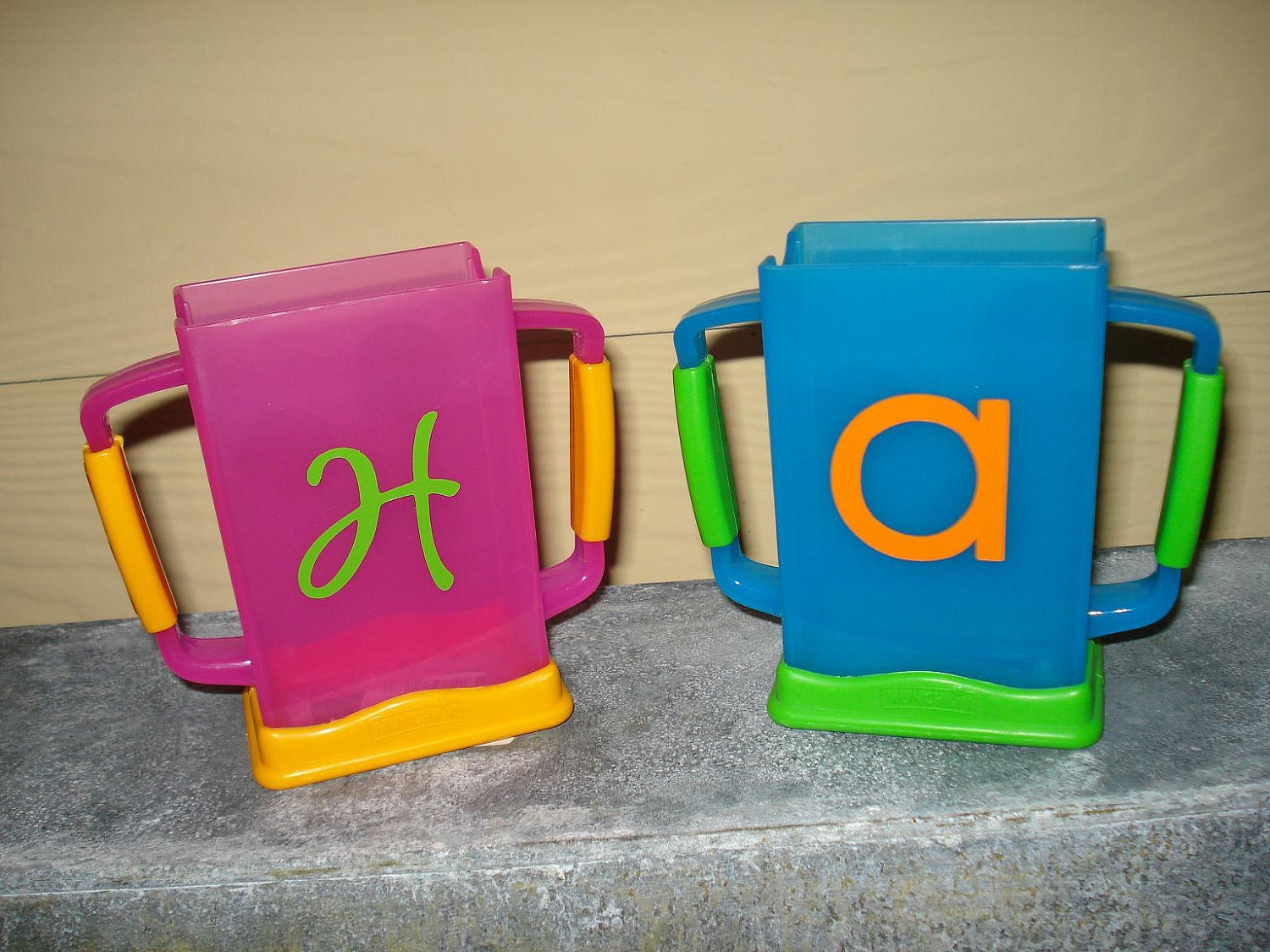 Personalized Juice Box Holder Blue Pink or by thecalicochicken