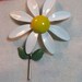 Vintage 1960s Enamel Daisy Flower Power Brooch/Pin (B-1-5)
