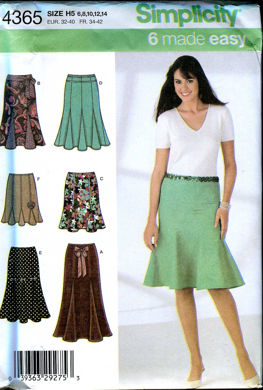 Simplicity 4365 Fit-and-Flare Skirt pattern UNCUT