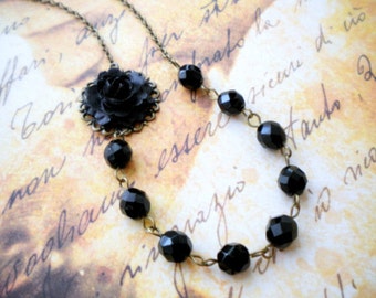 Black Bridesmaid Necklace Rose Flower Necklace Black Gothic Wedding Jewelry Black Glass Necklace Black Rose Necklace Total Black Jewelry