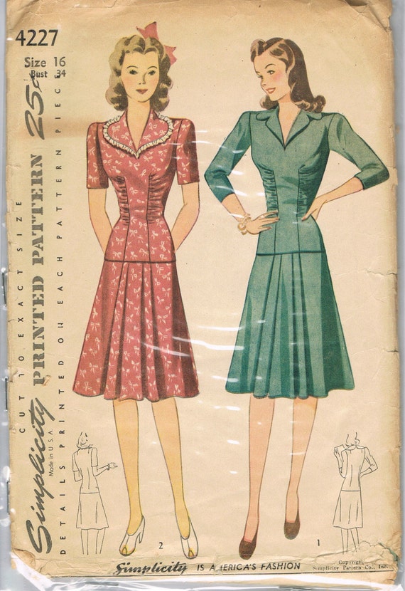 1940s Dress Pattern Simplicity 4227 Vintage Bombshell SALE