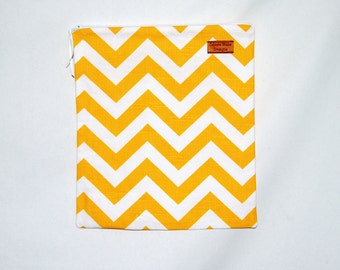 Gallon Size Reusable Bag - Yellow and White Chevron Stripe - Zippered Bag