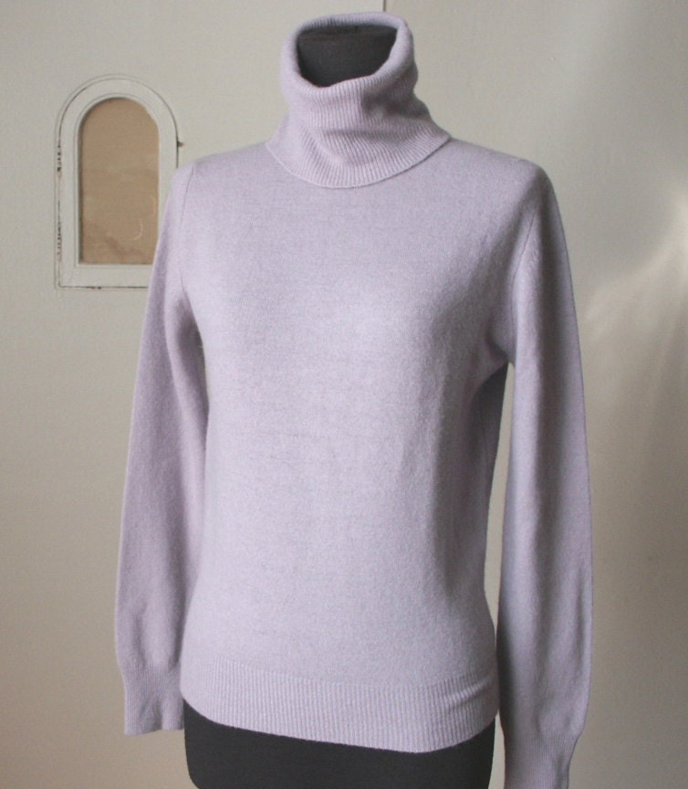 Vintage 80's Turtleneck Sweater Pale Pastel Lavender