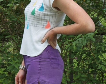 Purple Shades short shorts bright vibrant high waisted pockets triangle design 1970's soft comfortable button zipper side slit cool size M