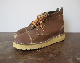 Vintage '60s Mod Deadstock Chocolate Desert Boots, US Women's Sz 5