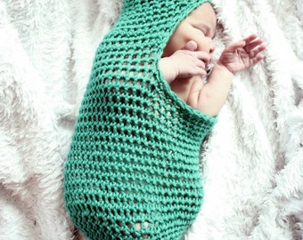 SALE Newborn Pea Pod Green Baby Cocoon Crochet Pea Pod Swaddler Baby Shower Gift Baby Pea Pod Prop Newborn Cocoon Prop Costume Labor Day