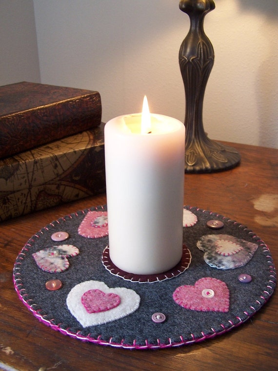 Items similar to 10" round Valentines Day wool candle mat on Etsy