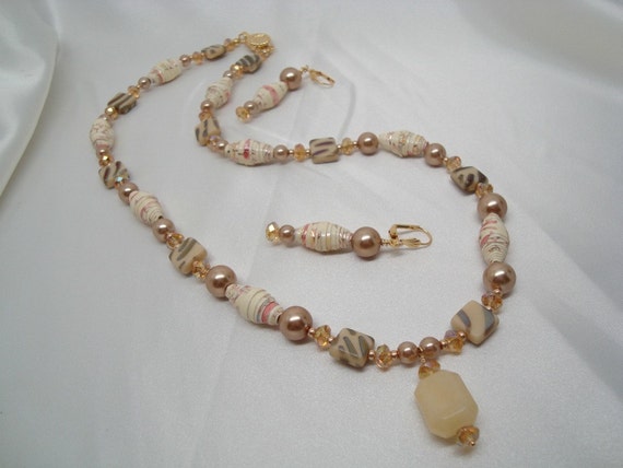 Pale Yellow Paper Beads Necklace and by DesignsbyAlladania on Etsy