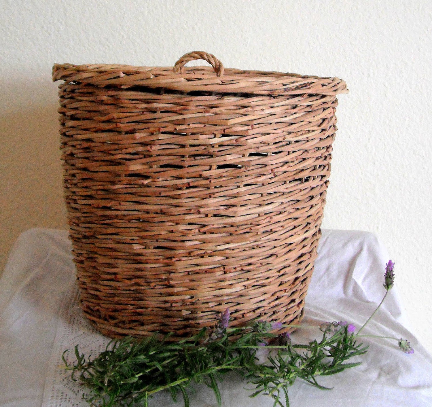 Hand Woven Basket With Cover Storage Basket With Lid Paper