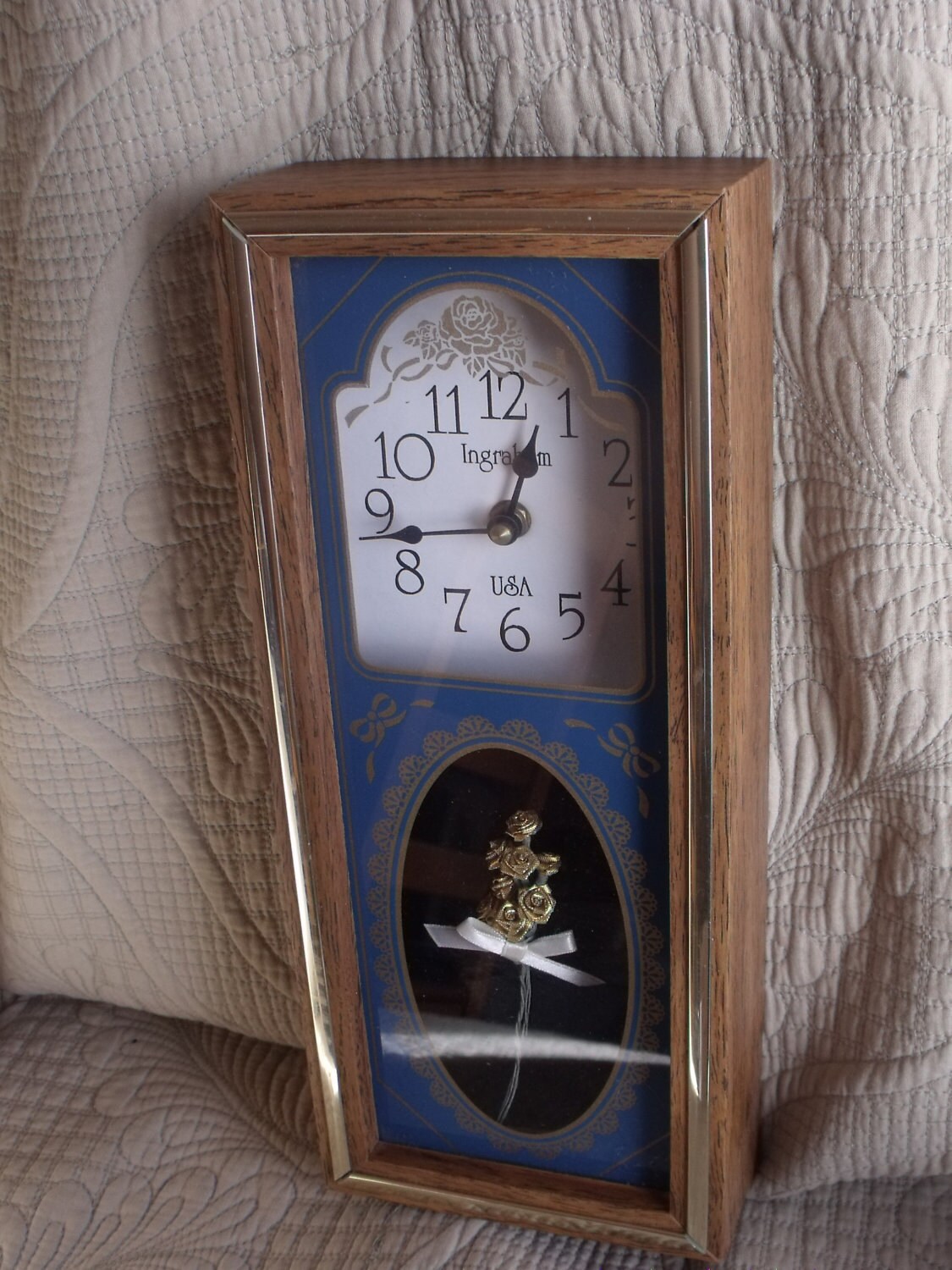 Sale Wall clock INGRAHAM battery operatedworking