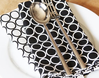 Black Napkins - Black and White with circles - Set of 4 Reversible Cloth