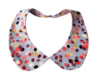 Detachable peter pan collar necklace, Wedgwood blue romantic pebble print