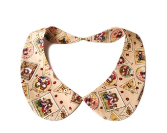 Detachable peter pan collar necklace, cream / beige stamps print