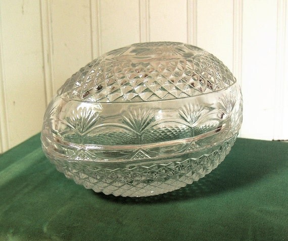 Avon Crystal Egg Vintage Clear Glass Collectible by DivineOrders