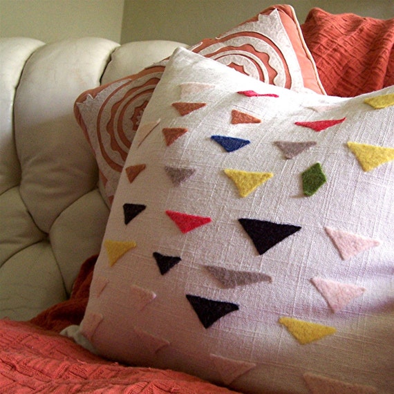 Felt Triangles Pillow Cover Modern Design on Linen Blend