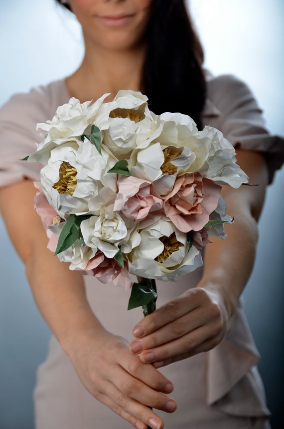Items similar to Custom made paper flower wedding bouquet on Etsy