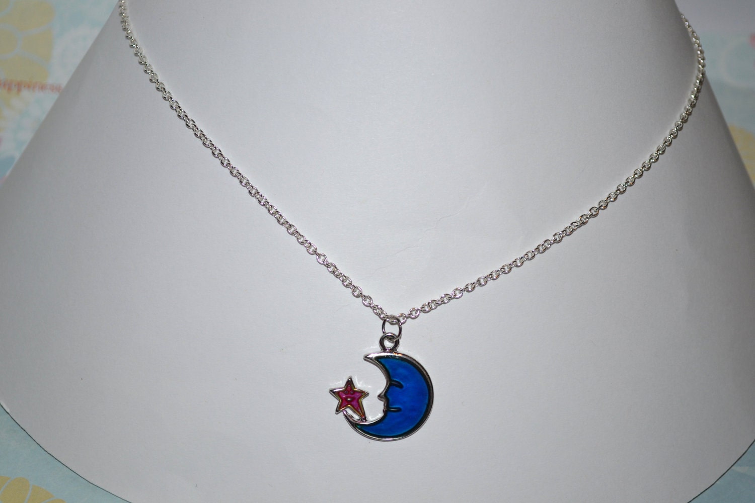 Moon With Star MOOD Necklace Silver Chain Necklace Pendant