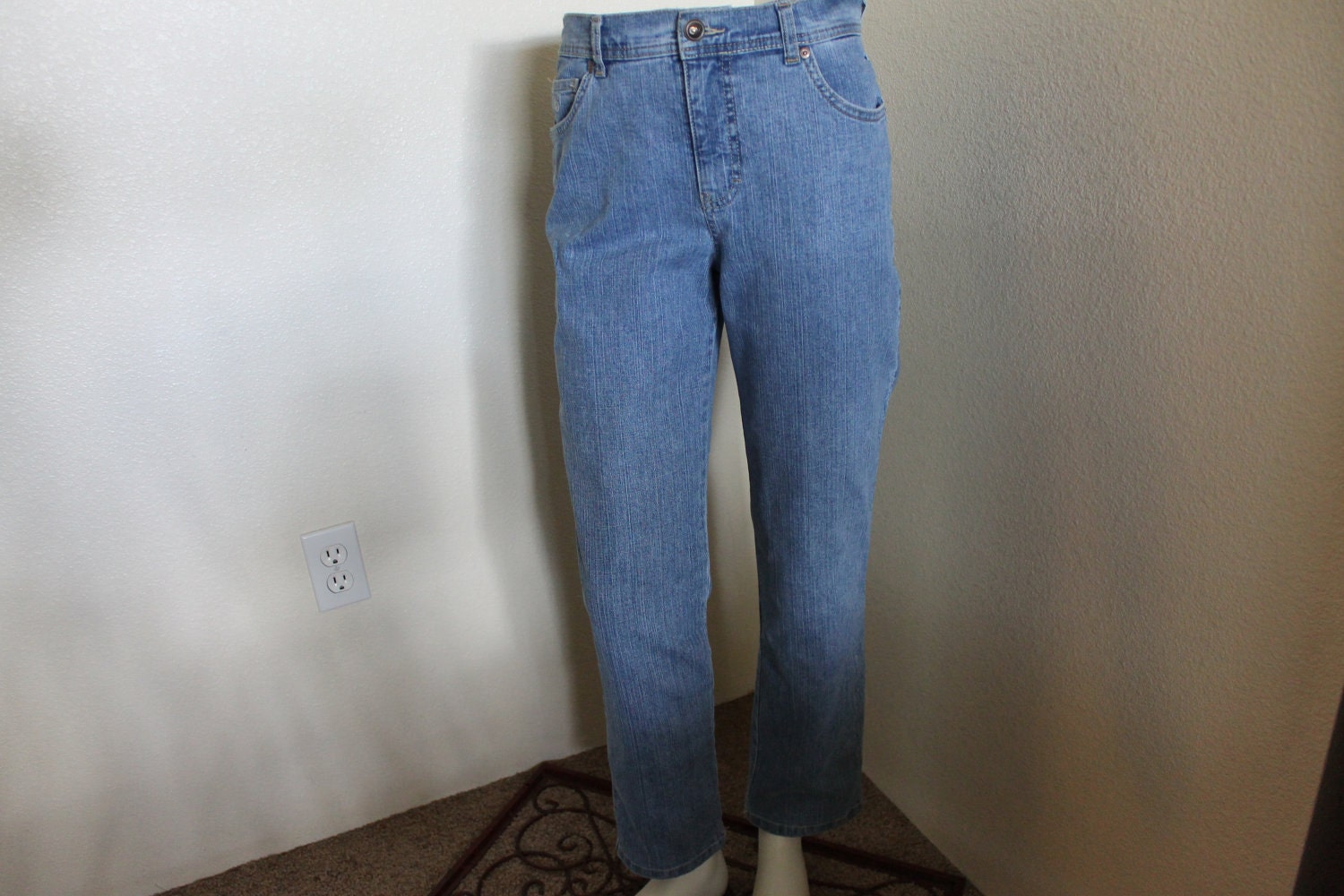 Vintage 80s Gloria Vanderbilt Jeans Light Denim 30 waist 29