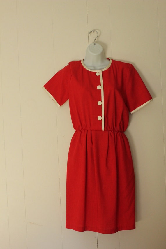 Well 'Red'Vintage Red Mod Button Down Dress by dustyLuck on Etsy