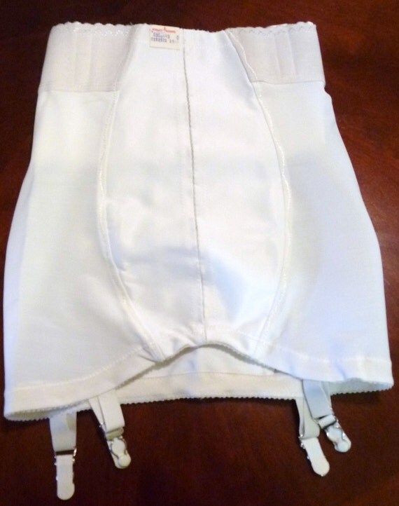 1950's NWT Skippie Open Bottom High Waist Girdle w/Garters