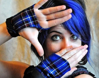 Blue Fingerless gloves, Bright blue plaid gauntlets, Blue womens accessory, Blue tartan gloves, Gift for women, Womens accessories, MALAM