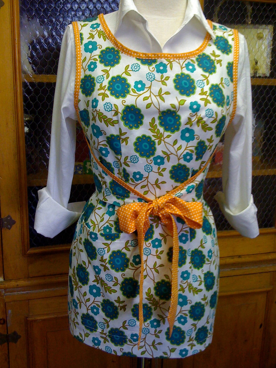 Classic Wrap Apron w/ pocket