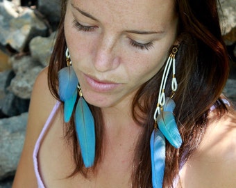 Long blue parrot feather earrings - Paradise Rain - il_340x270.334522980