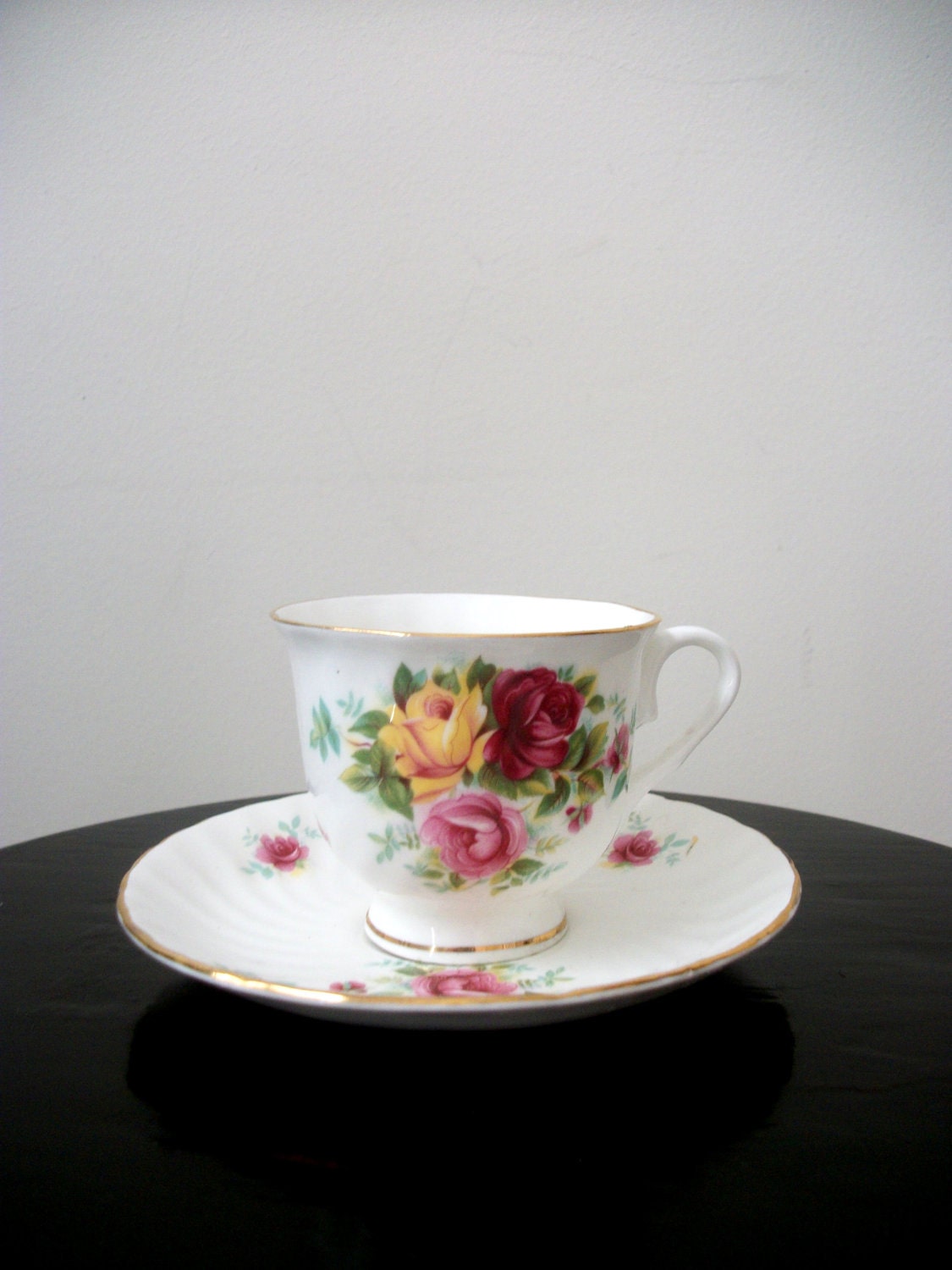 vintage-bone-china-gift-ideas