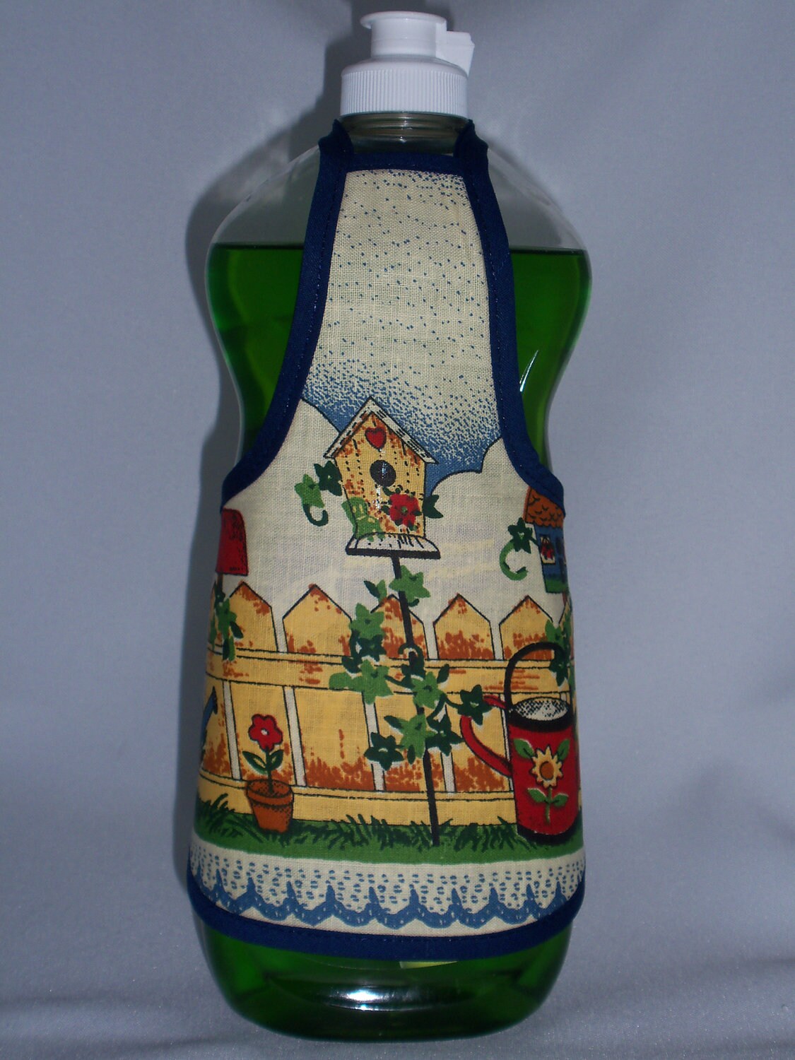 Birdhouse Dish Soap Bottle Apron