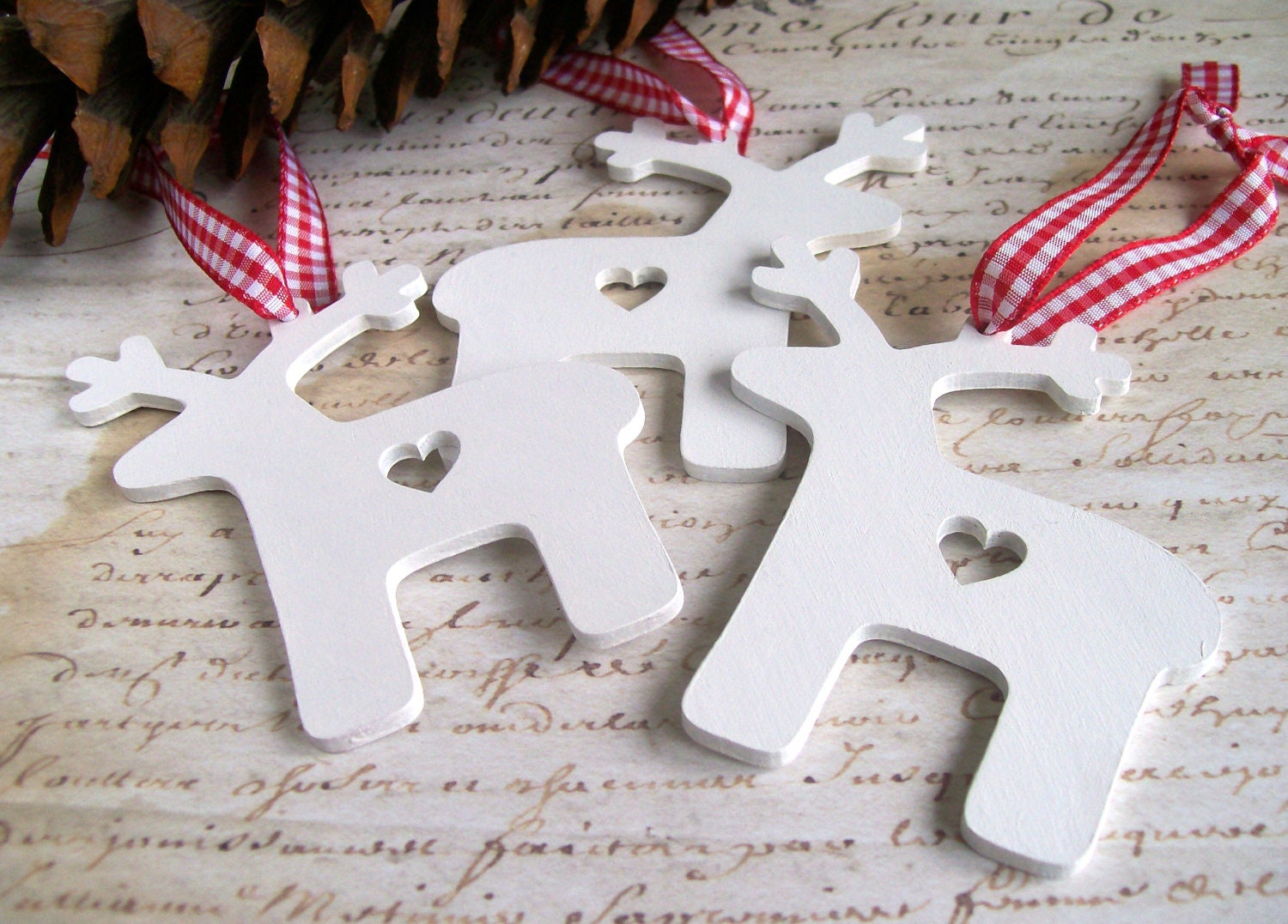 wooden reindeer christmas decorations or tags 3 white red wooden reindeer christmas decorations or tags 3 white red