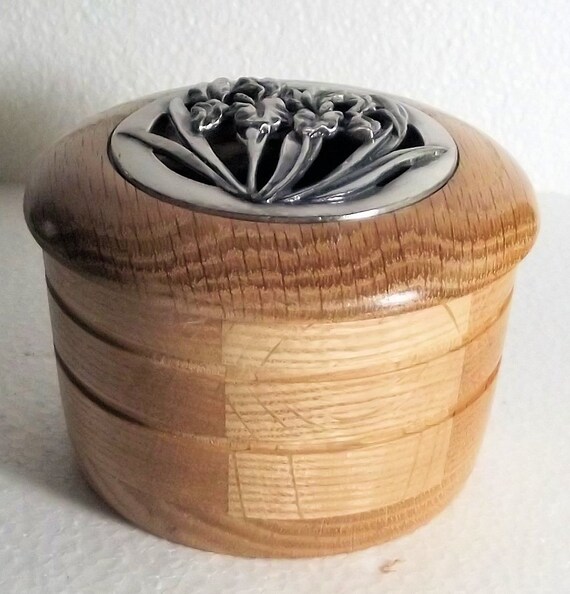 Handcrafted Select Pewter Potpourri Bowl with Lid Red Oak